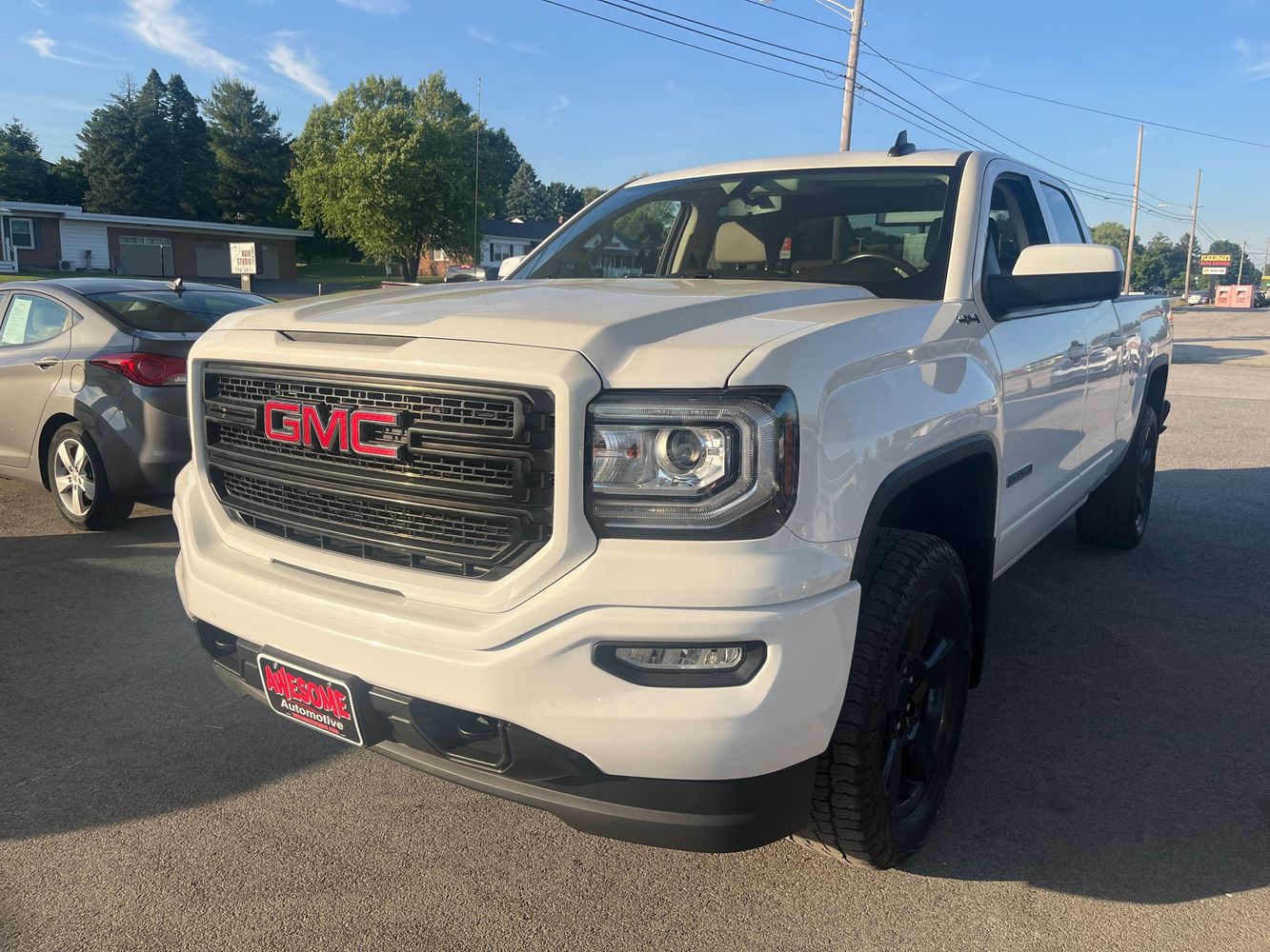 2017 GMC Sierra 4WD Double Cab Standard Box SLE's photo