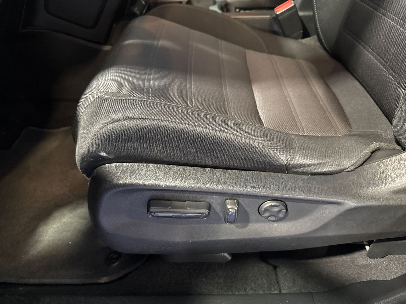 2022 Honda CR-V EX photo 13