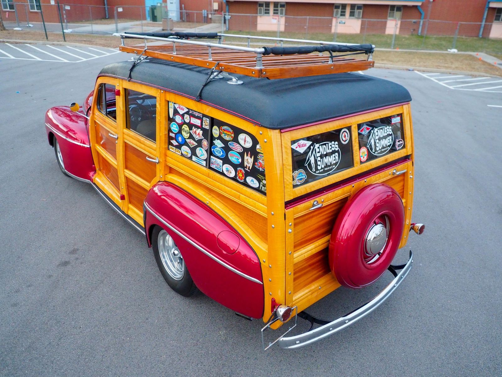 1948 Ford Woody 10
