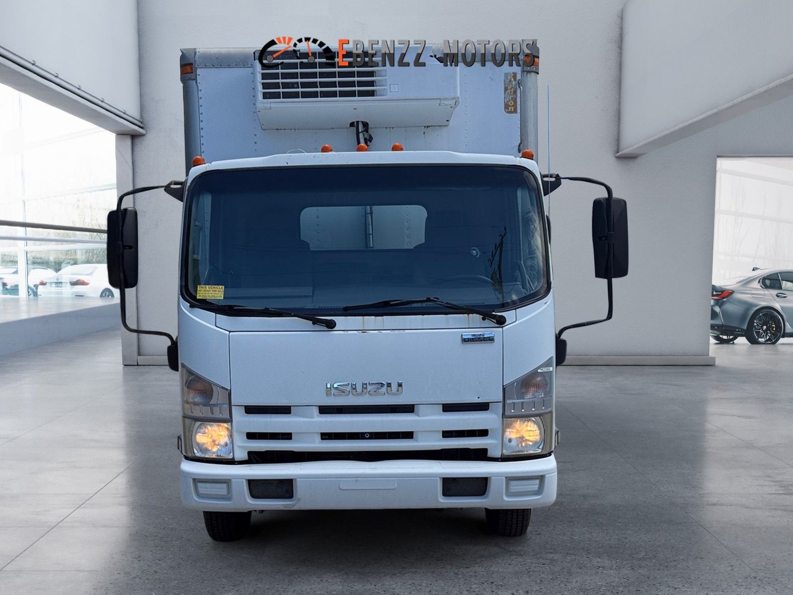 2013 Isuzu NPR - Photo 8