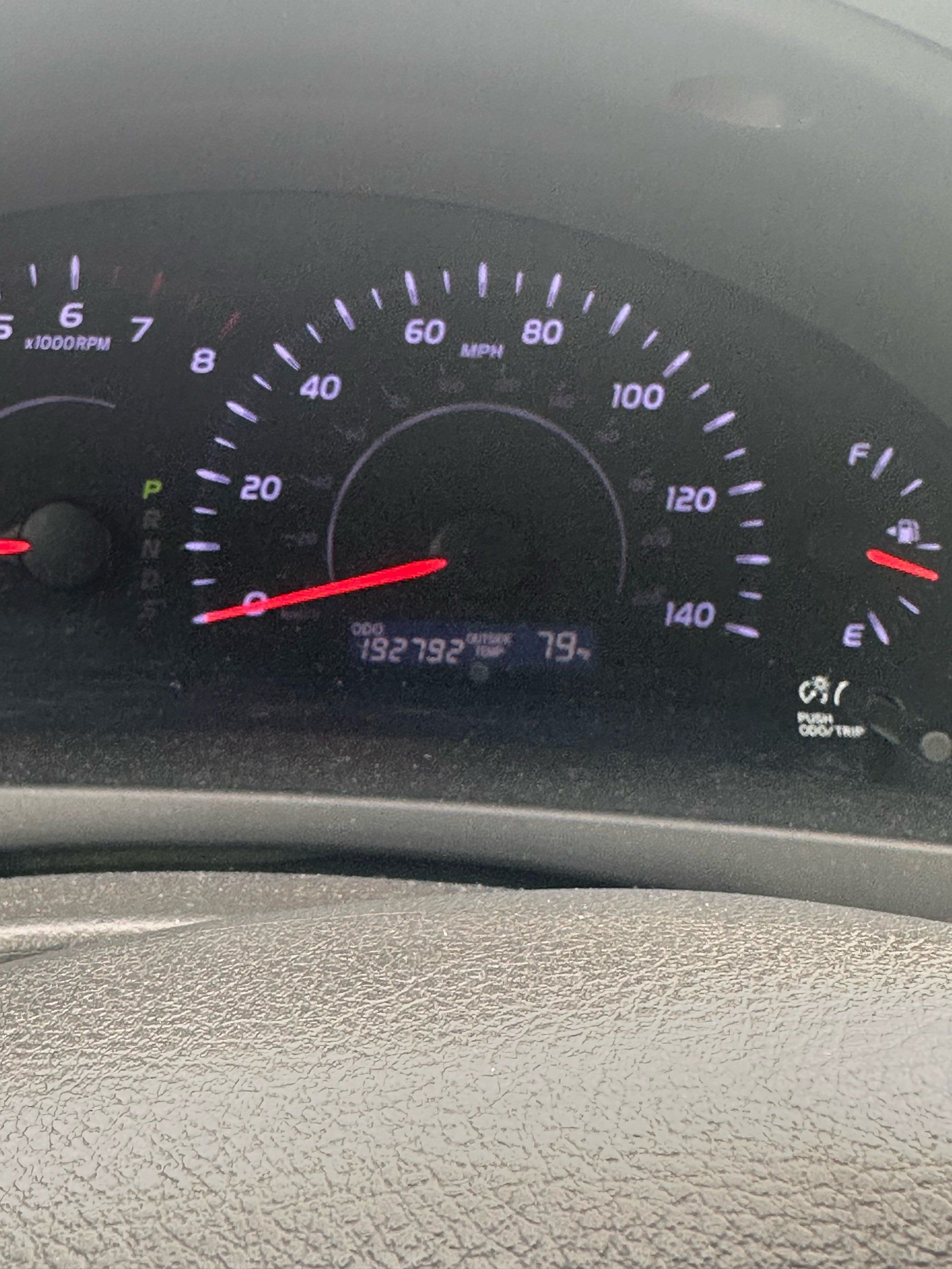 2011 Toyota Camry LE photo 15