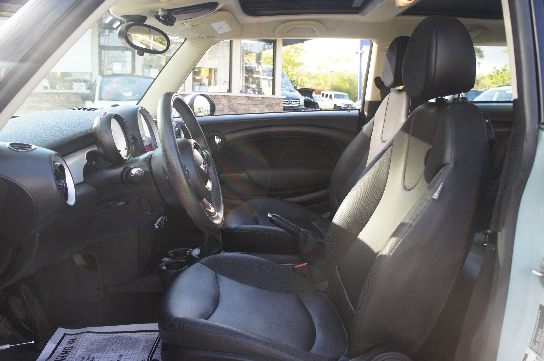 2013 Mini Cooper Hardtop photo 13