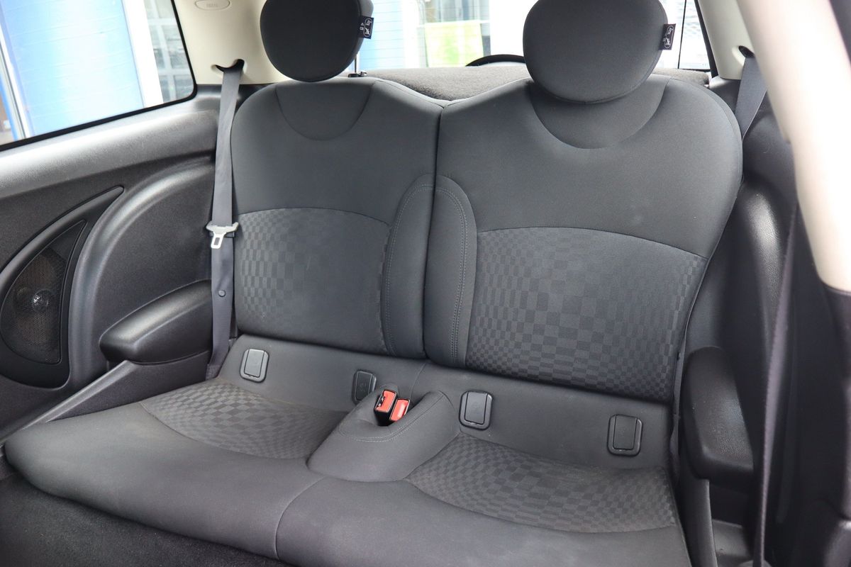 2012 MINI Cooper Hardtop 