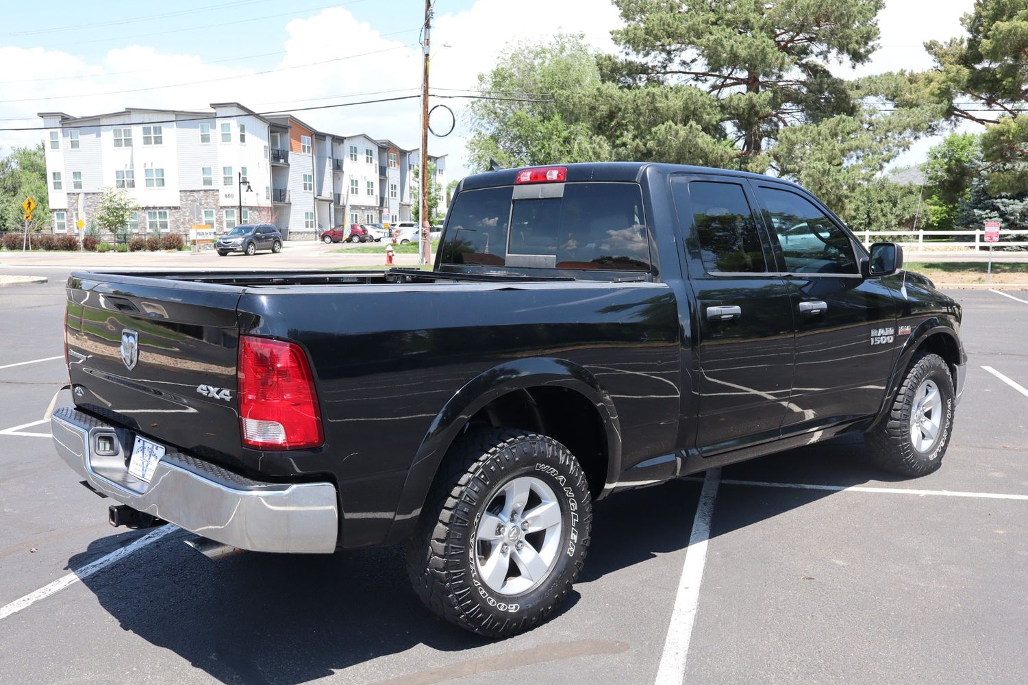 2013 Ram 1500 Slt 5 7 L V8 4wd Quad Cab