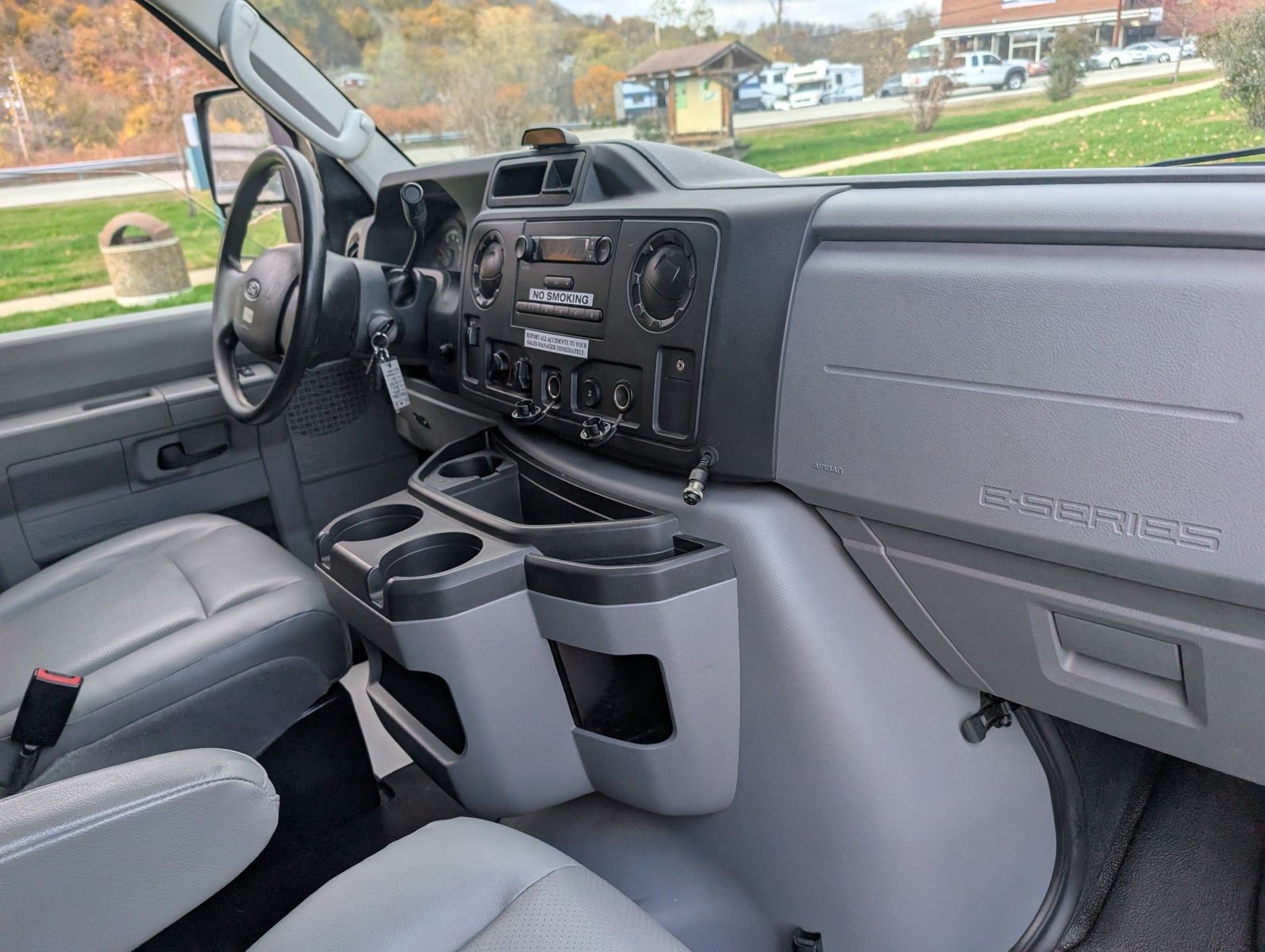 2019 Ford E-Series Chassis 63