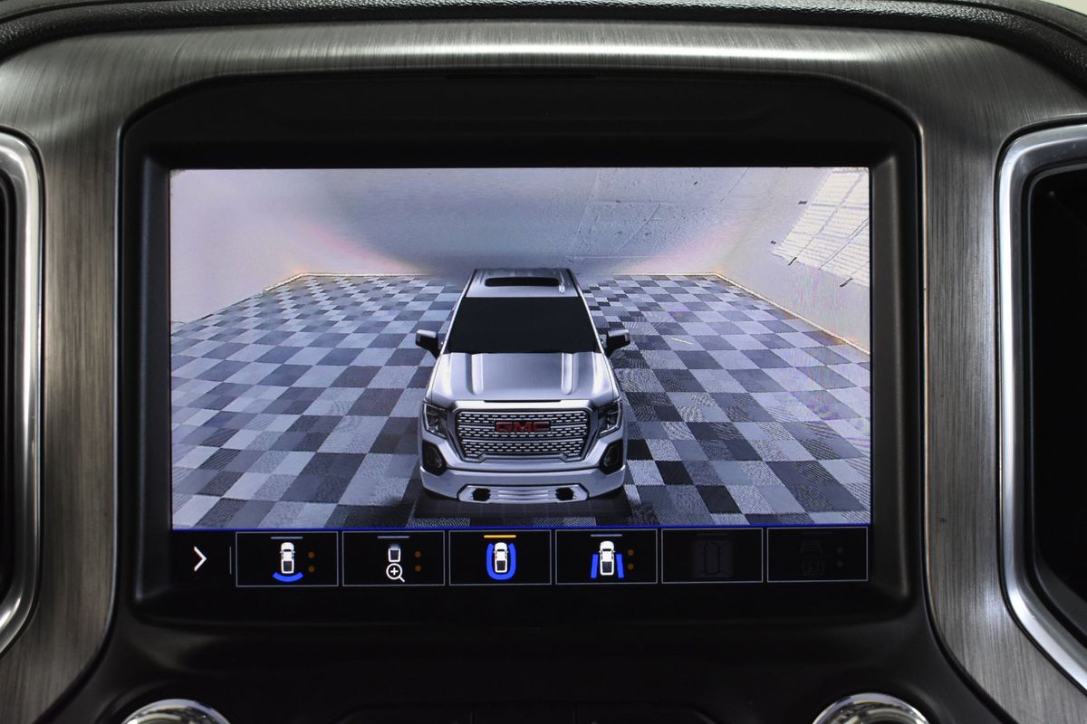 2020 GMC Sierra 1500 4WD Crew Cab Short Box Denali