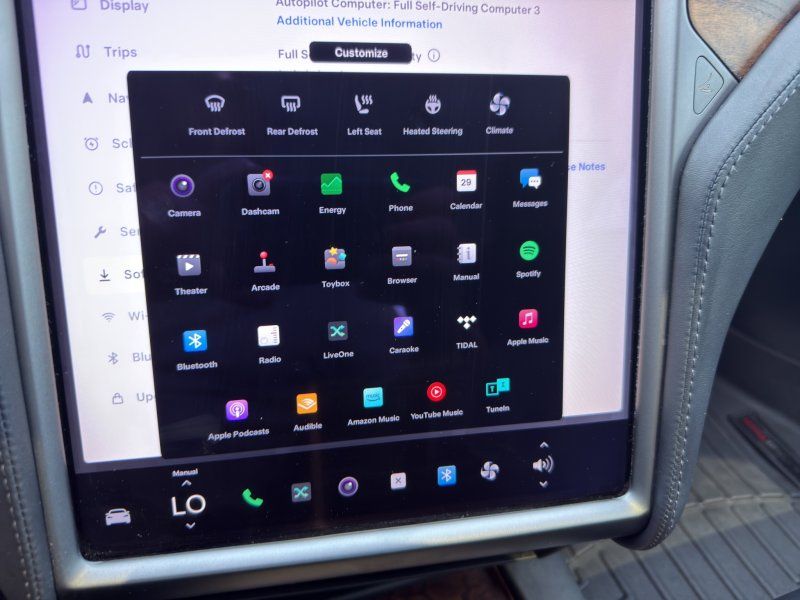 2019 Tesla Model S Long Range photo 25