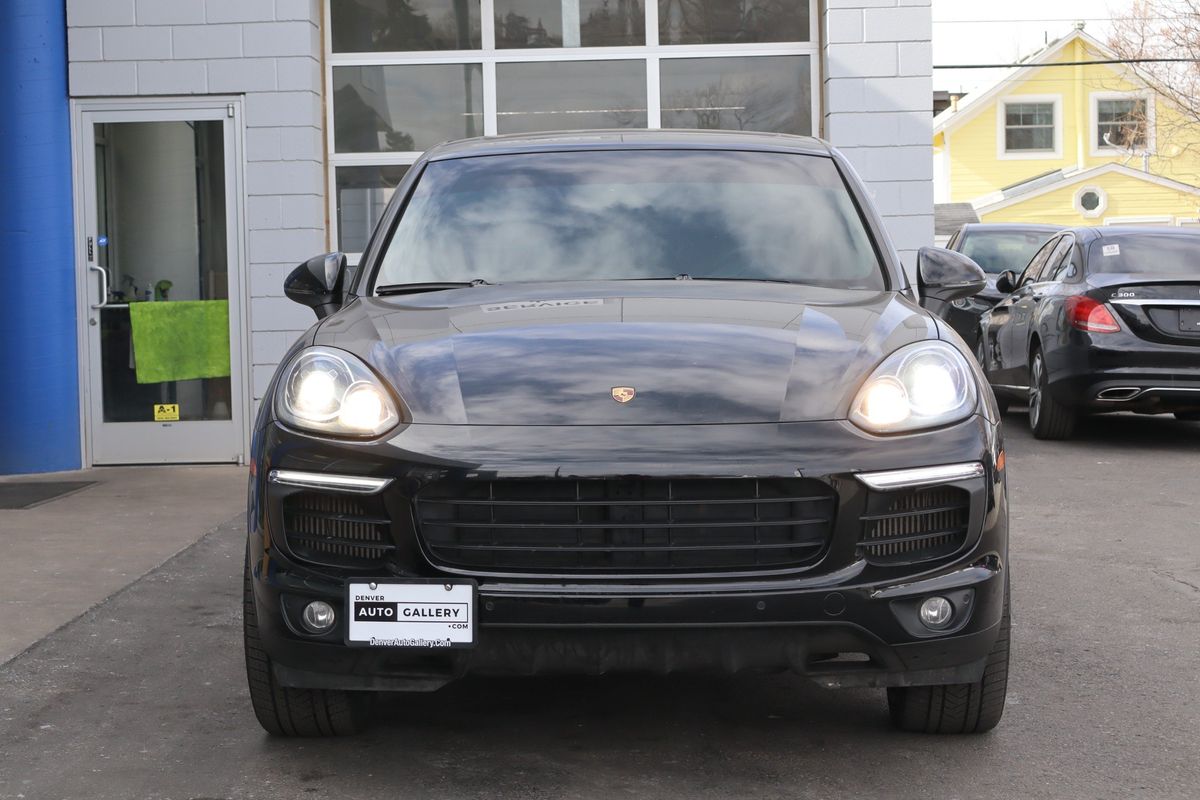 2016 Porsche Cayenne S