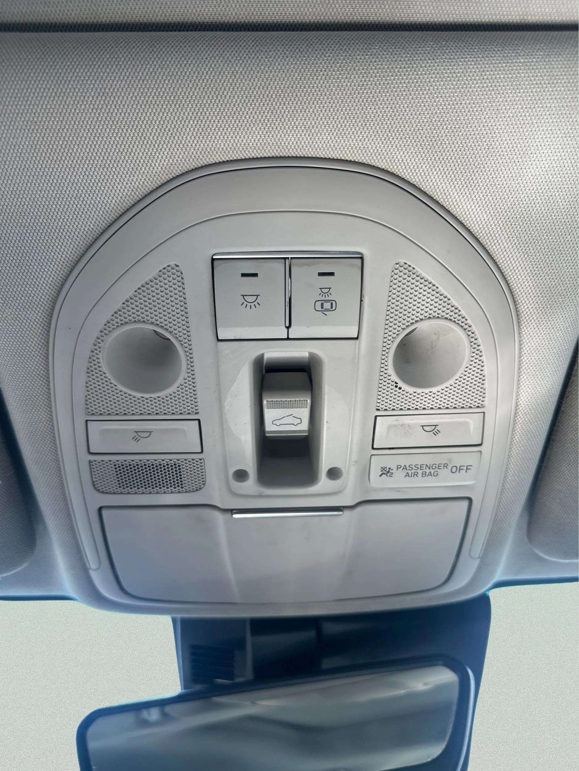 2020 GENESIS G70 Standard - Photo 31