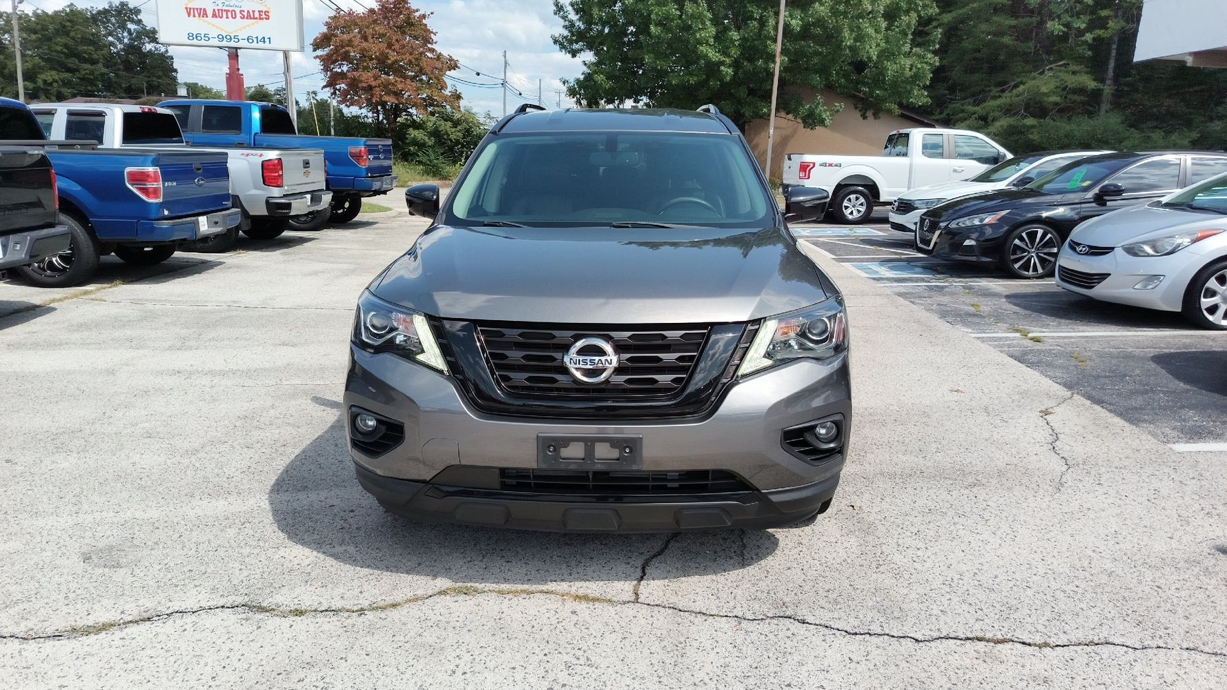 2018 Nissan Pathfinder SL photo 8