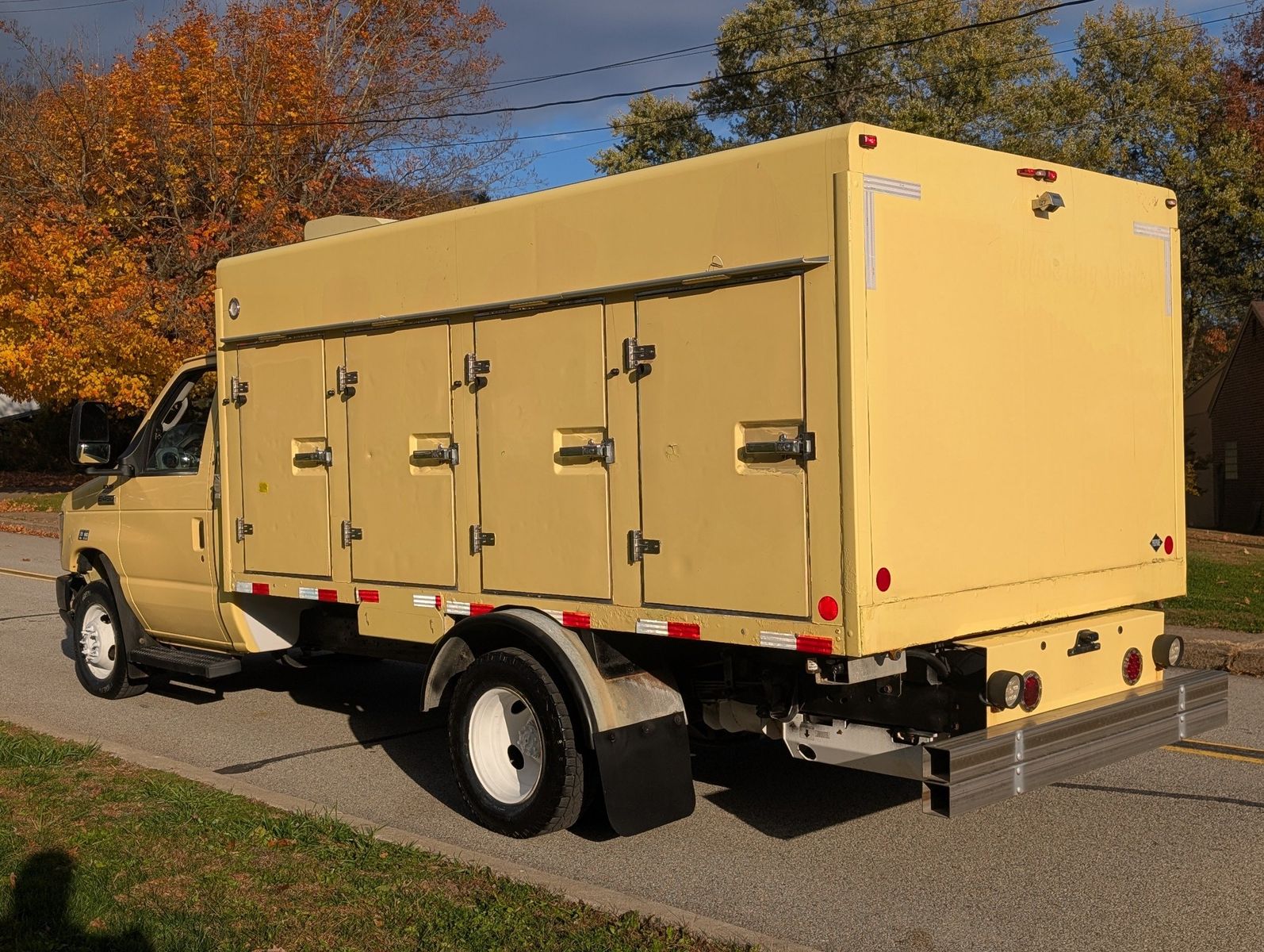 2019 Ford E-Series Chassis 44