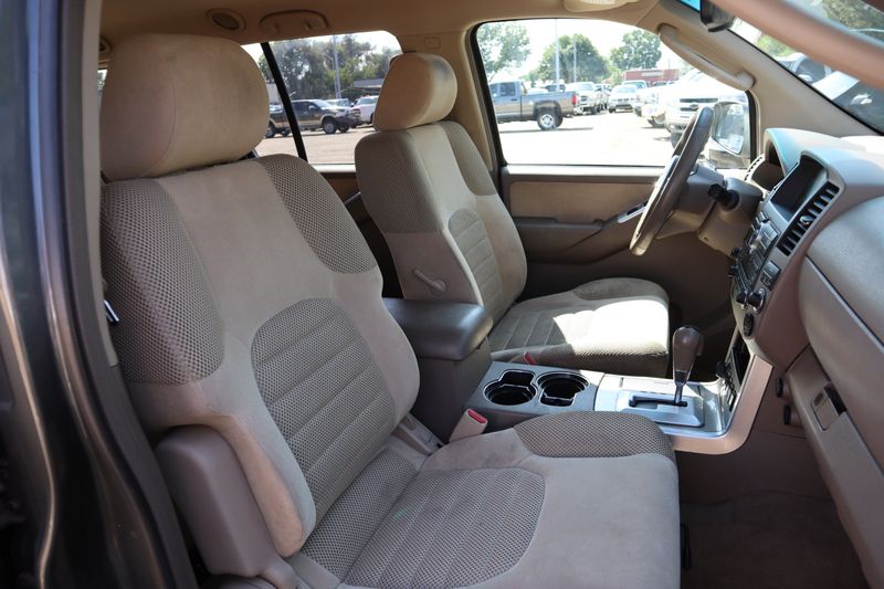 2008 Nissan Pathfinder SE | Victory Motors of Colorado