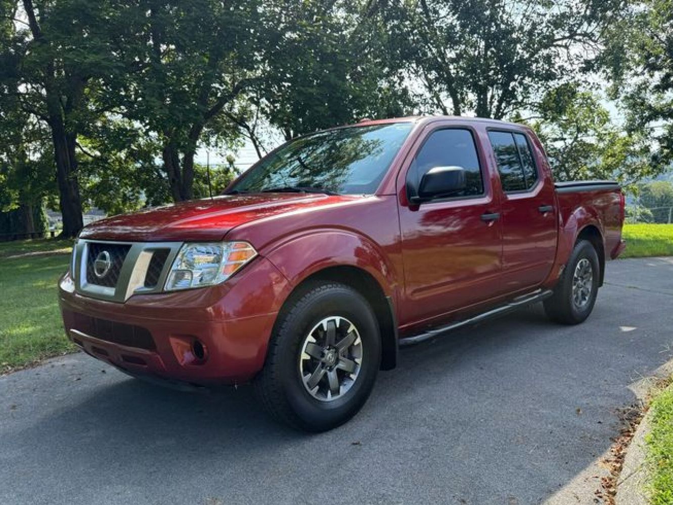 2018 Nissan Frontier Desert Runner photo 3