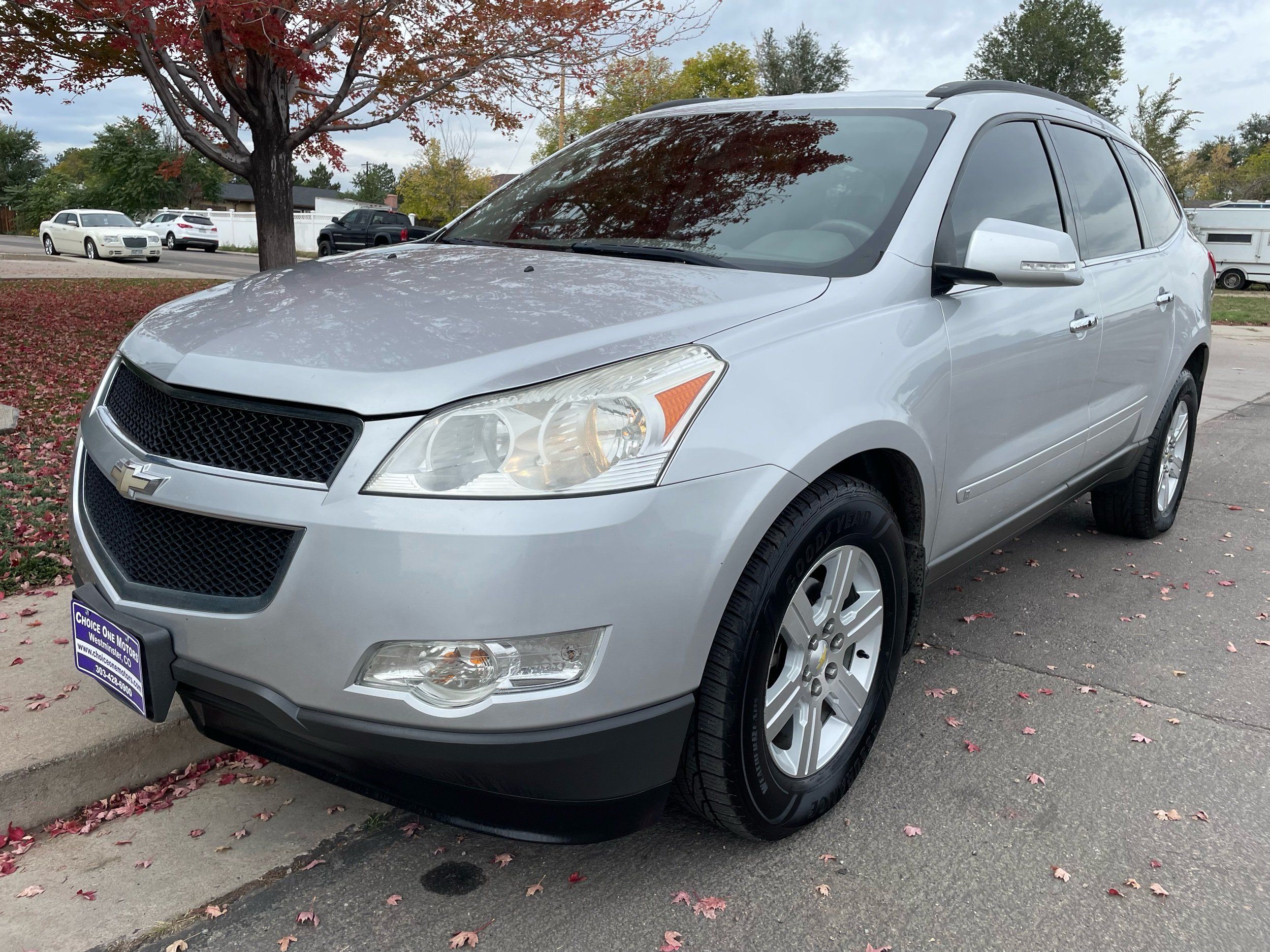 2010 Chevrolet Traverse LT's photo