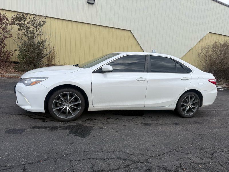 2017 Toyota Camry XSE
