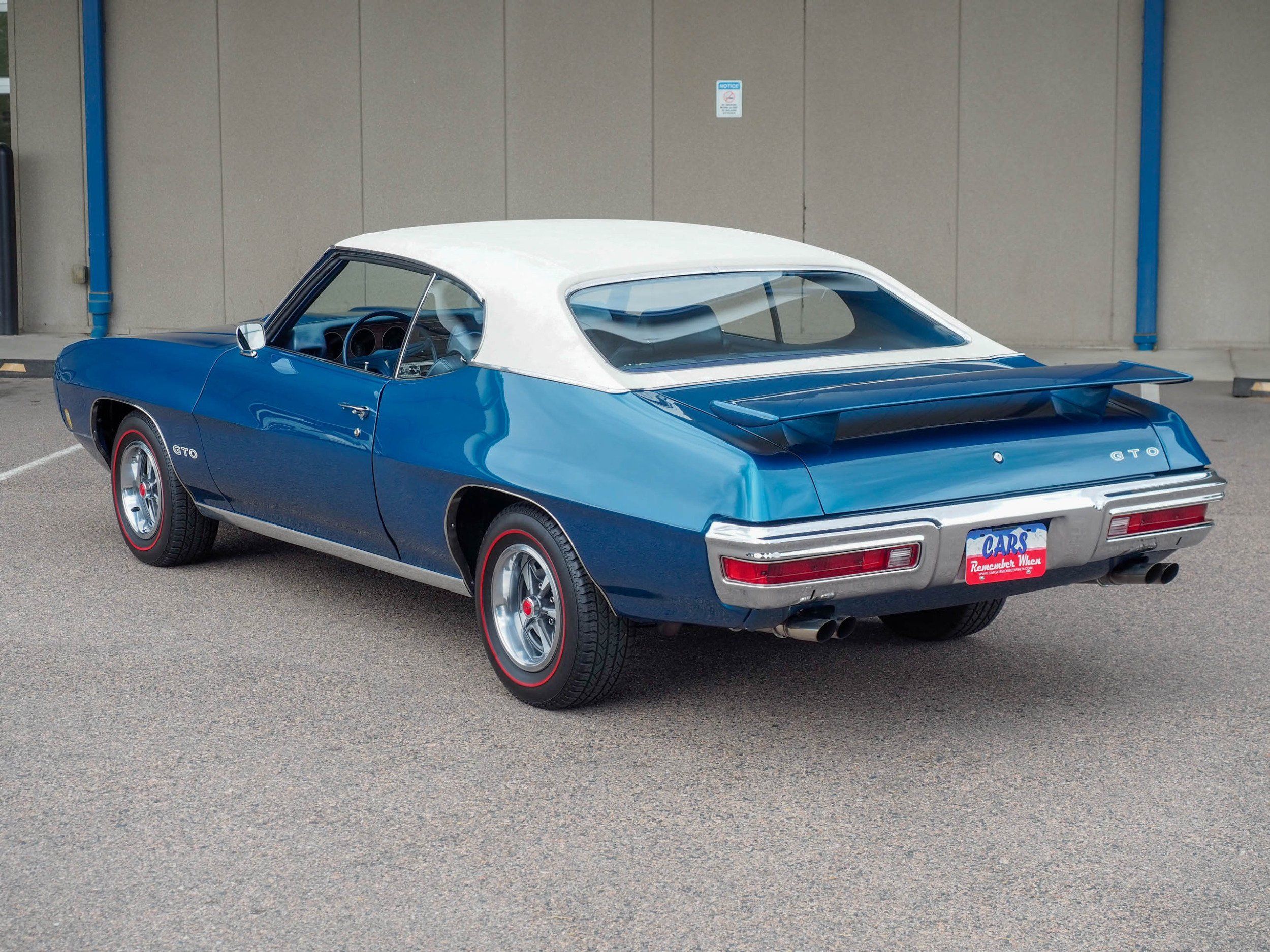 1970 Pontiac GTO Blue 
