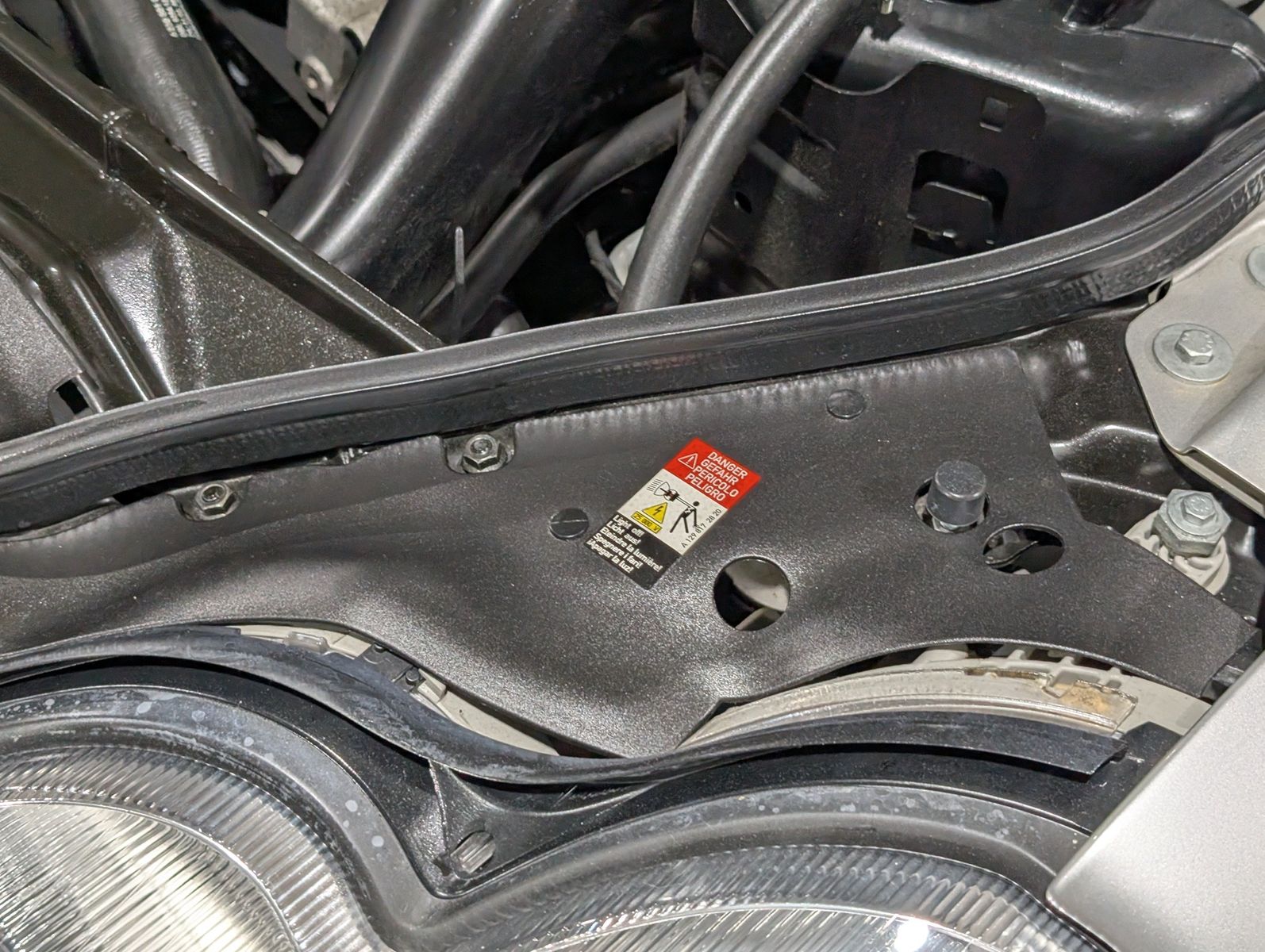 2004 Mercedes-Benz SL 500 66