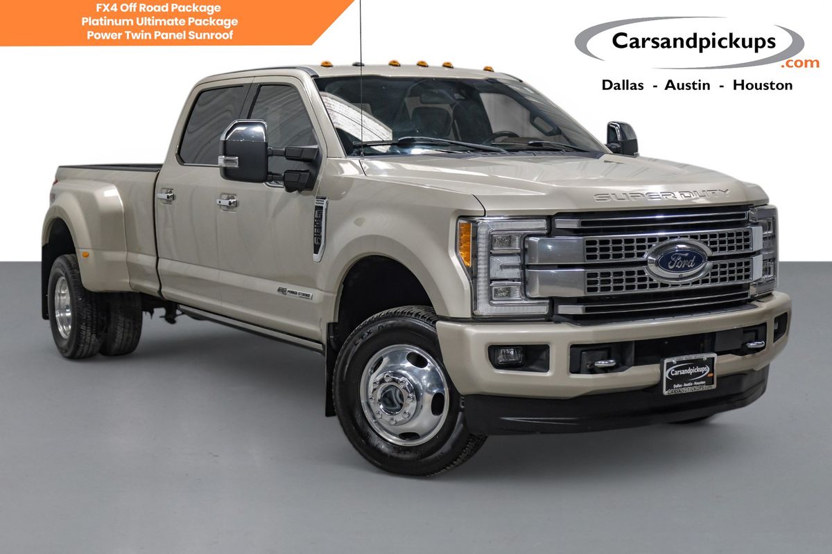 Gold 2018 Ford F-350 Super Duty Platinum Crew Cab LB DRW 4WD Pickup Truck Four-Wheel Drive 6-Speed Automatic