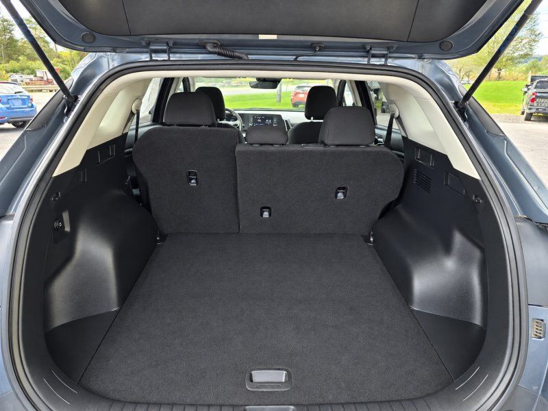 2023 Kia Sportage LX - Photo 18