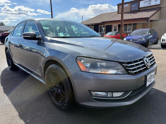 2014 Volkswagen Passat SE