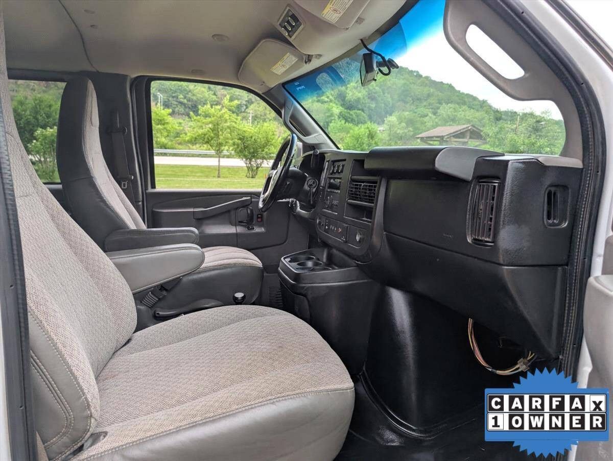 2018 Chevrolet Express 97
