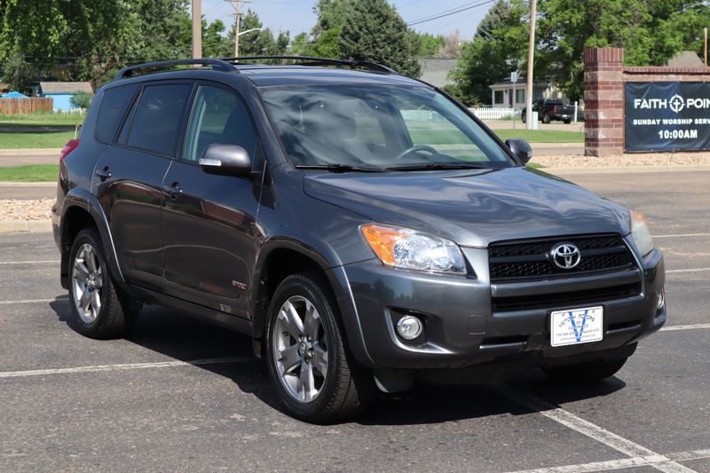 2011 Toyota RAV4 Photos