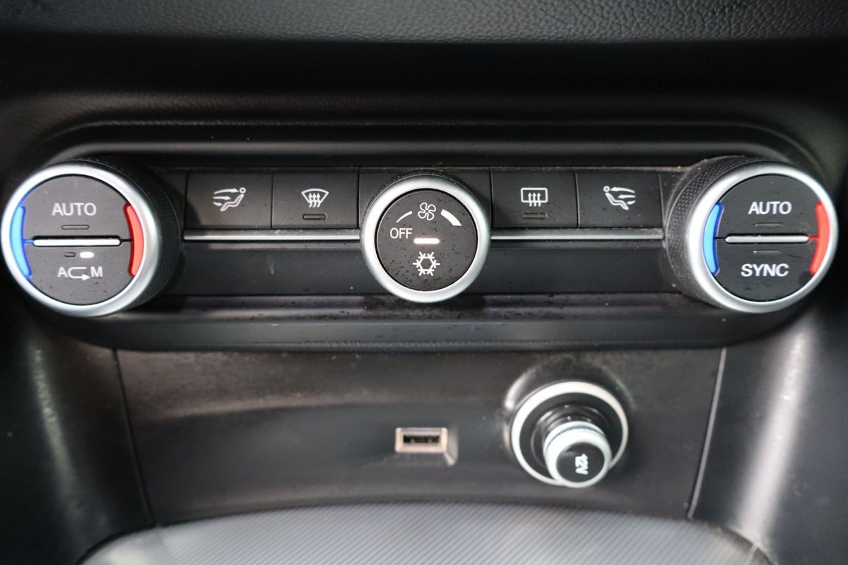 2018 Alfa Romeo Stelvio Sport AWD