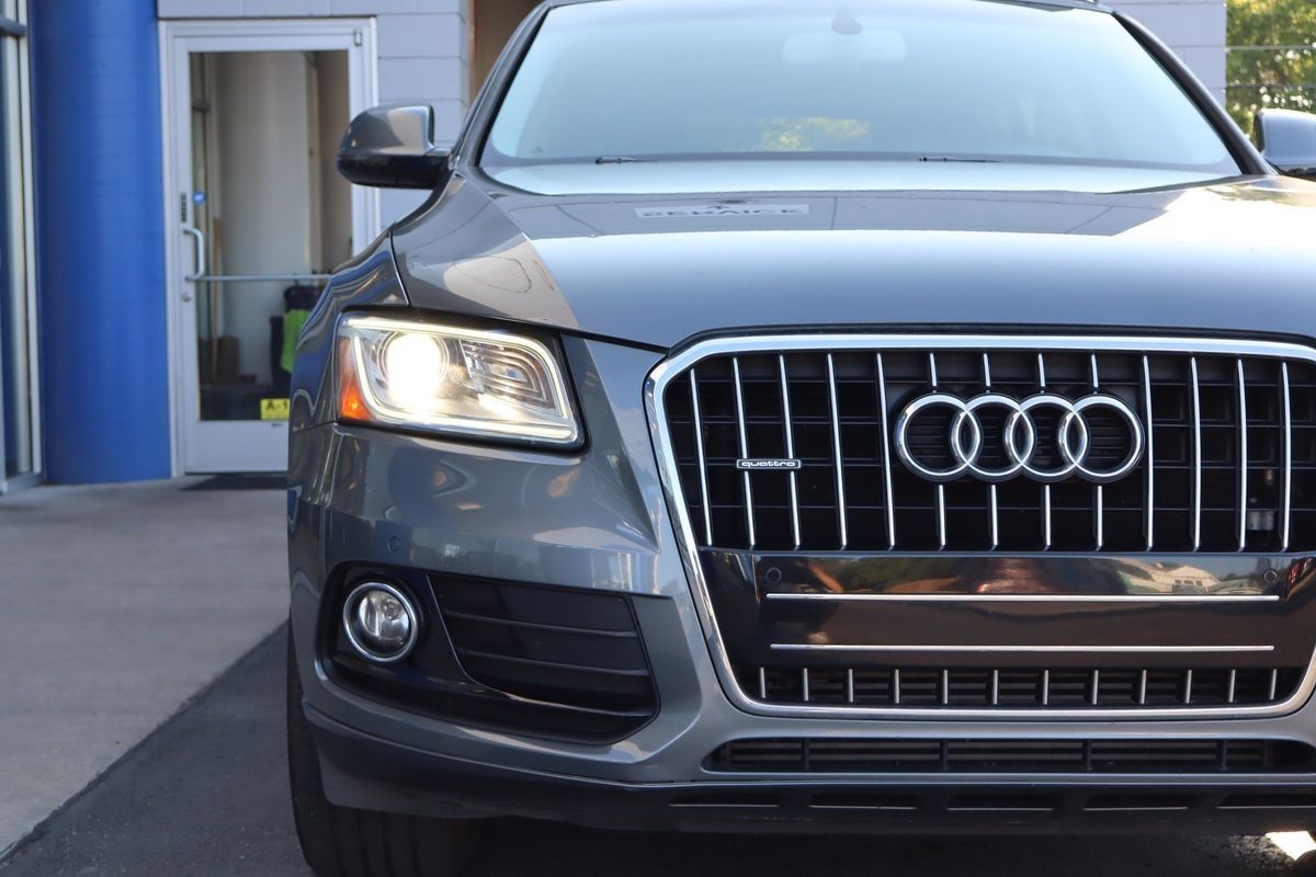 2017 Audi Q5 2.0T quattro Premium Plus