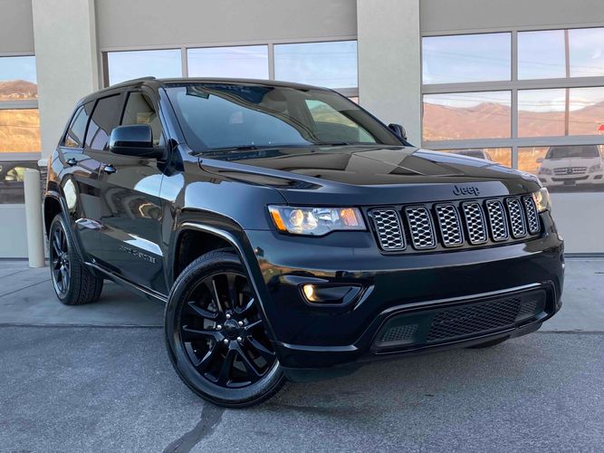 18 Jeep Grand Cherokee Altitude Salt Lake Imports Llc