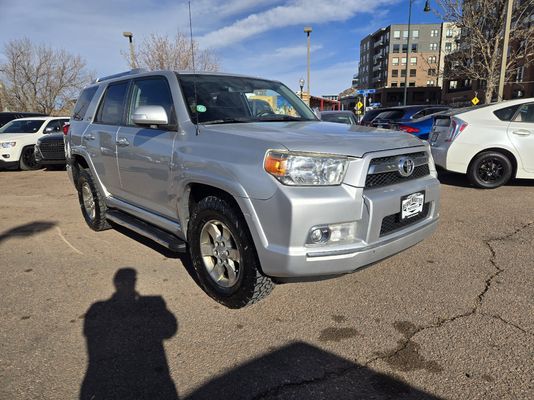 2012 Toyota 4Runner SR5's photo