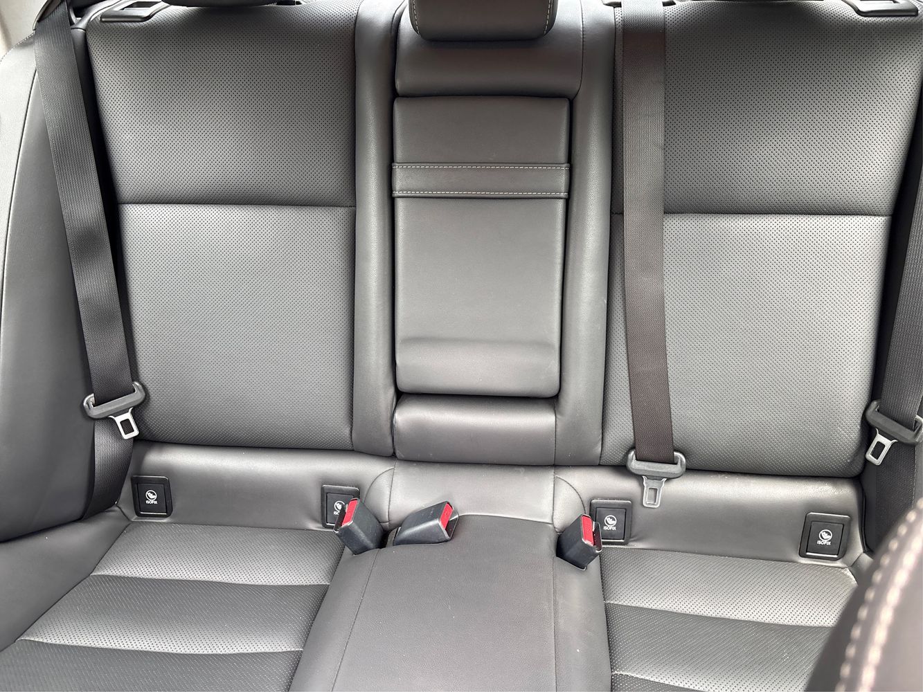 2016 Lexus IS 300 - Photo 20