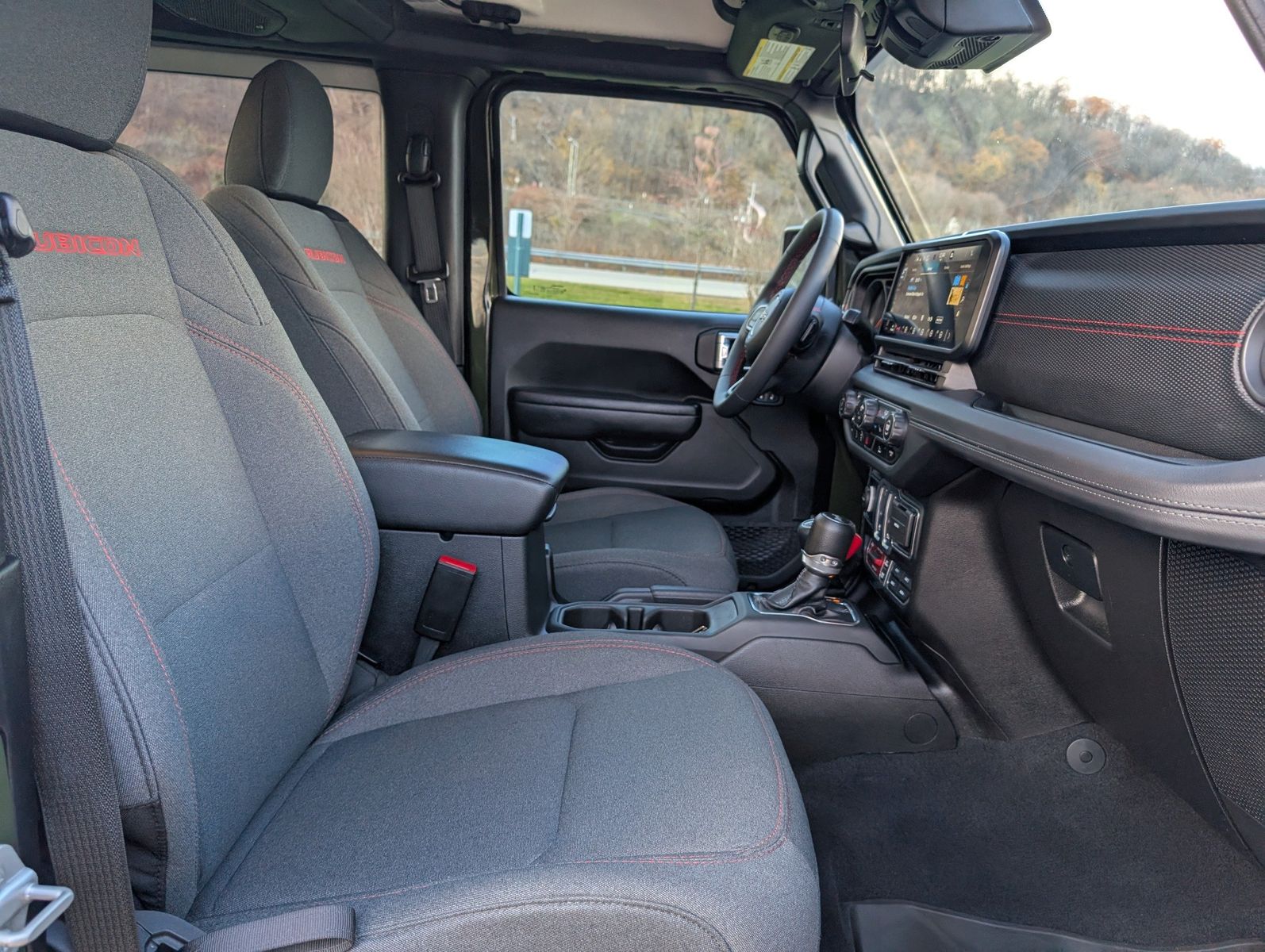 2024 Jeep Wrangler 38