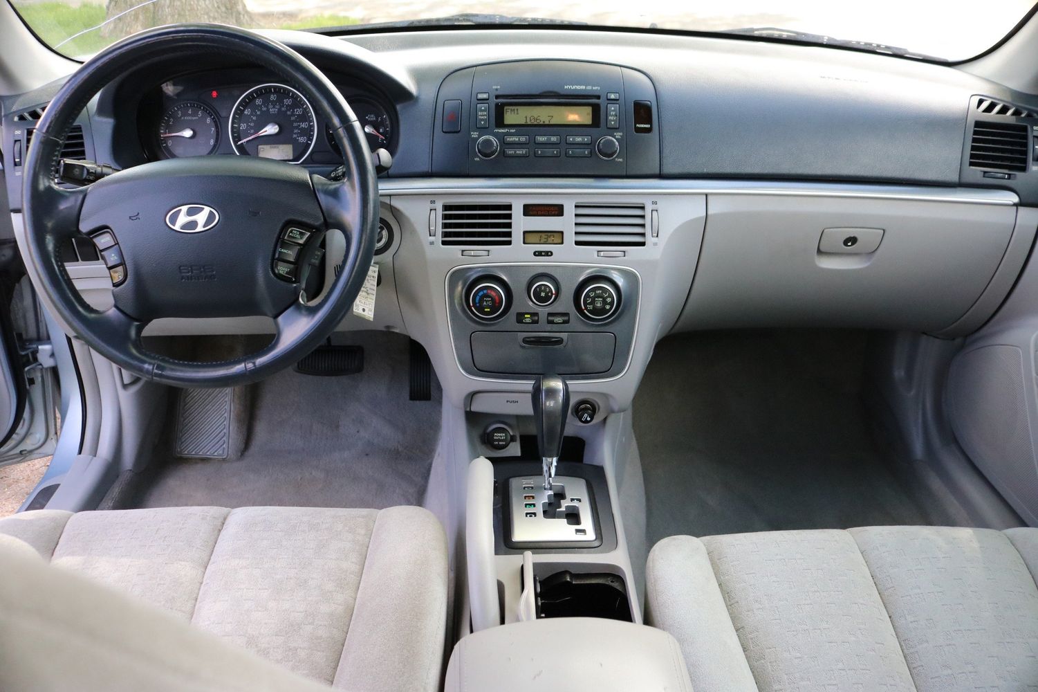 Hyundai Sonata 2006 Interior