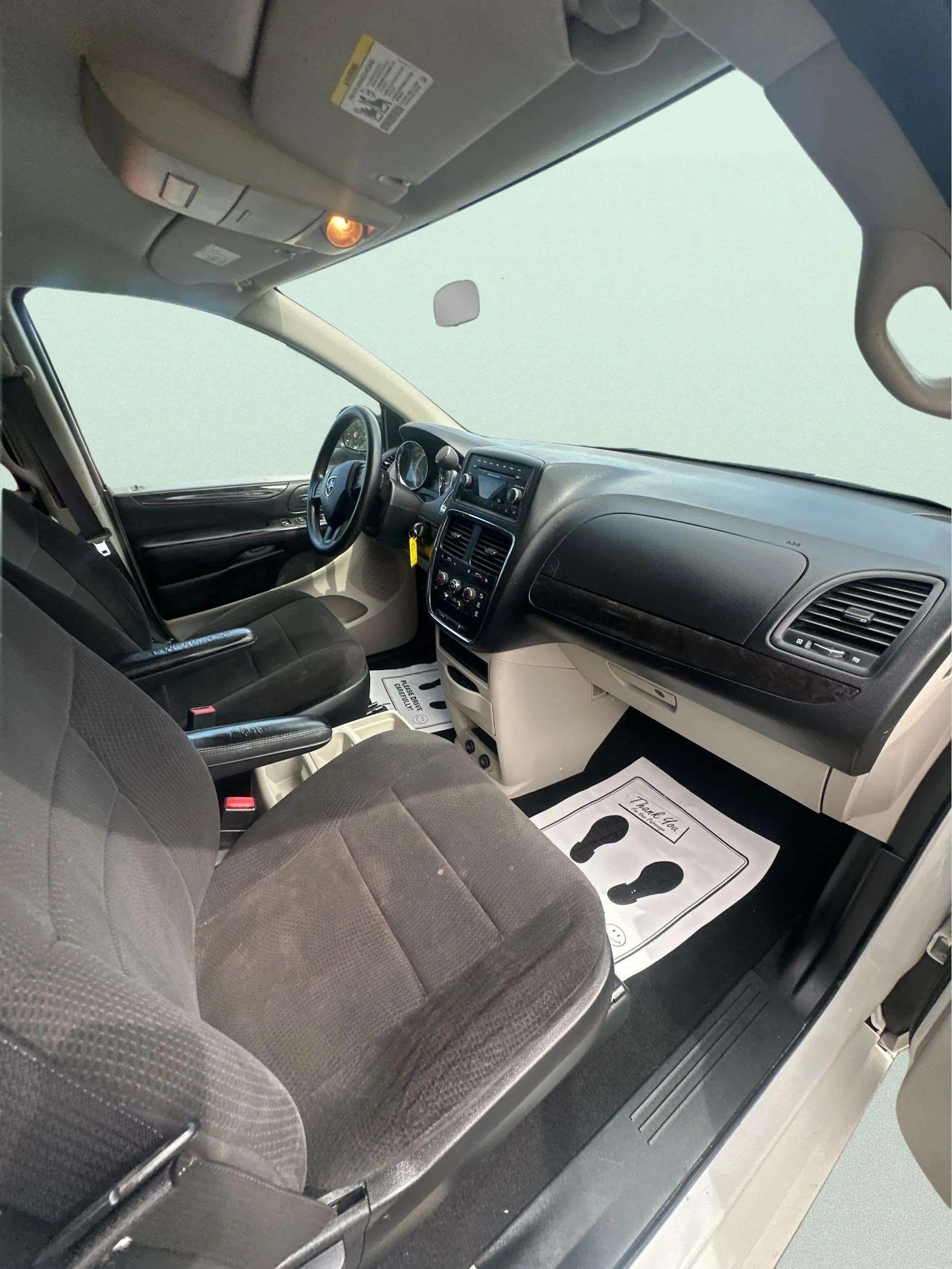 2013 Dodge Grand Caravan SE - Photo 9
