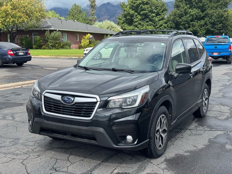 2021 Subaru Forester — Premium, photo 1 of 16