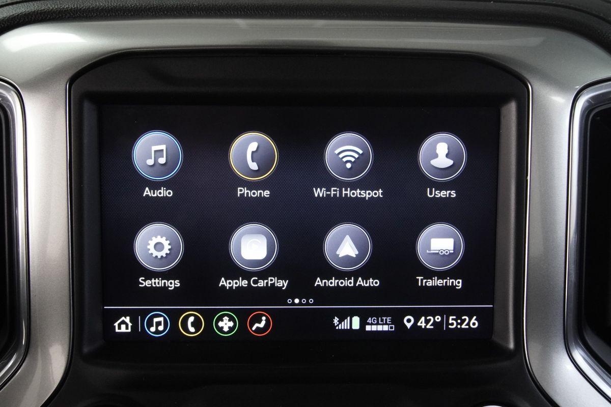 2020 Chevrolet Silverado 1500 4WD Crew Cab Short Bed RST