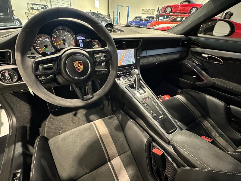 2018 Porsche 911 GT3, photo 29