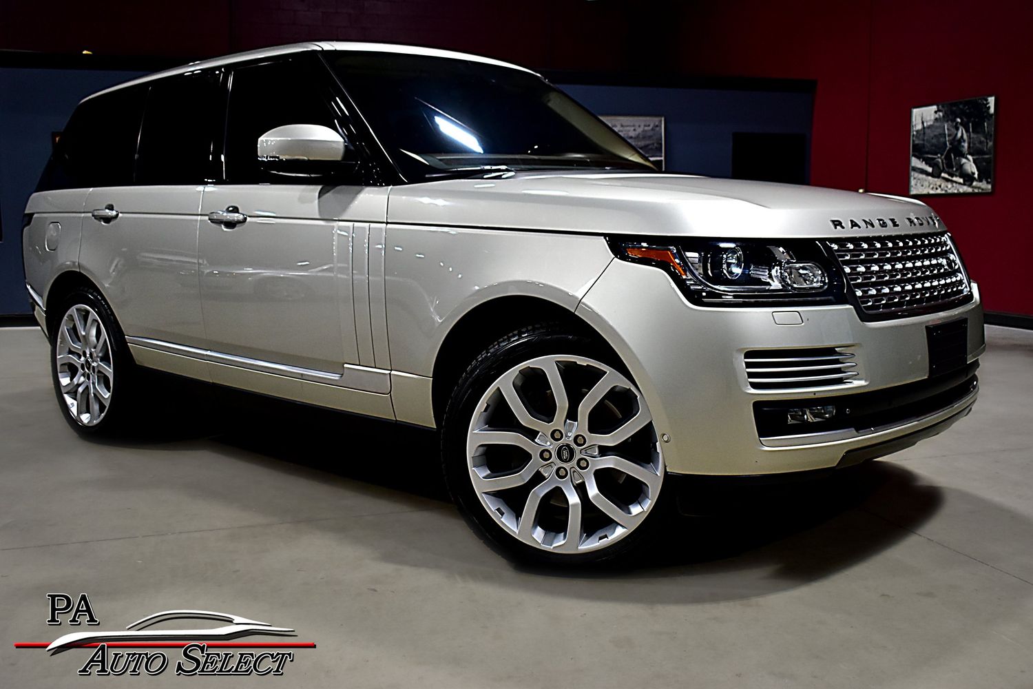 2013 Land Rover Range Rover Supercharged's photo