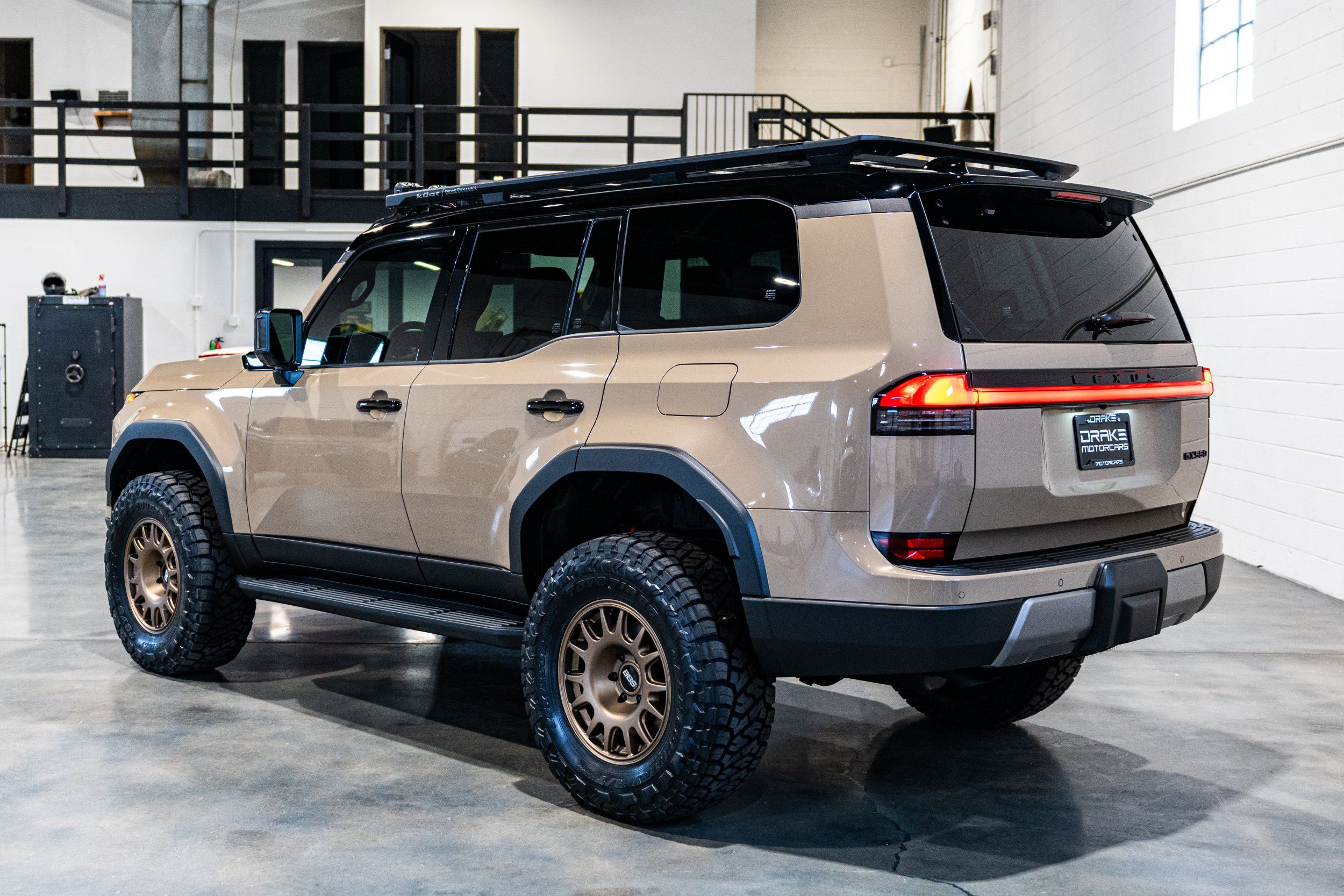 2026 Lexus GX 550 Overtrail+, photo 3