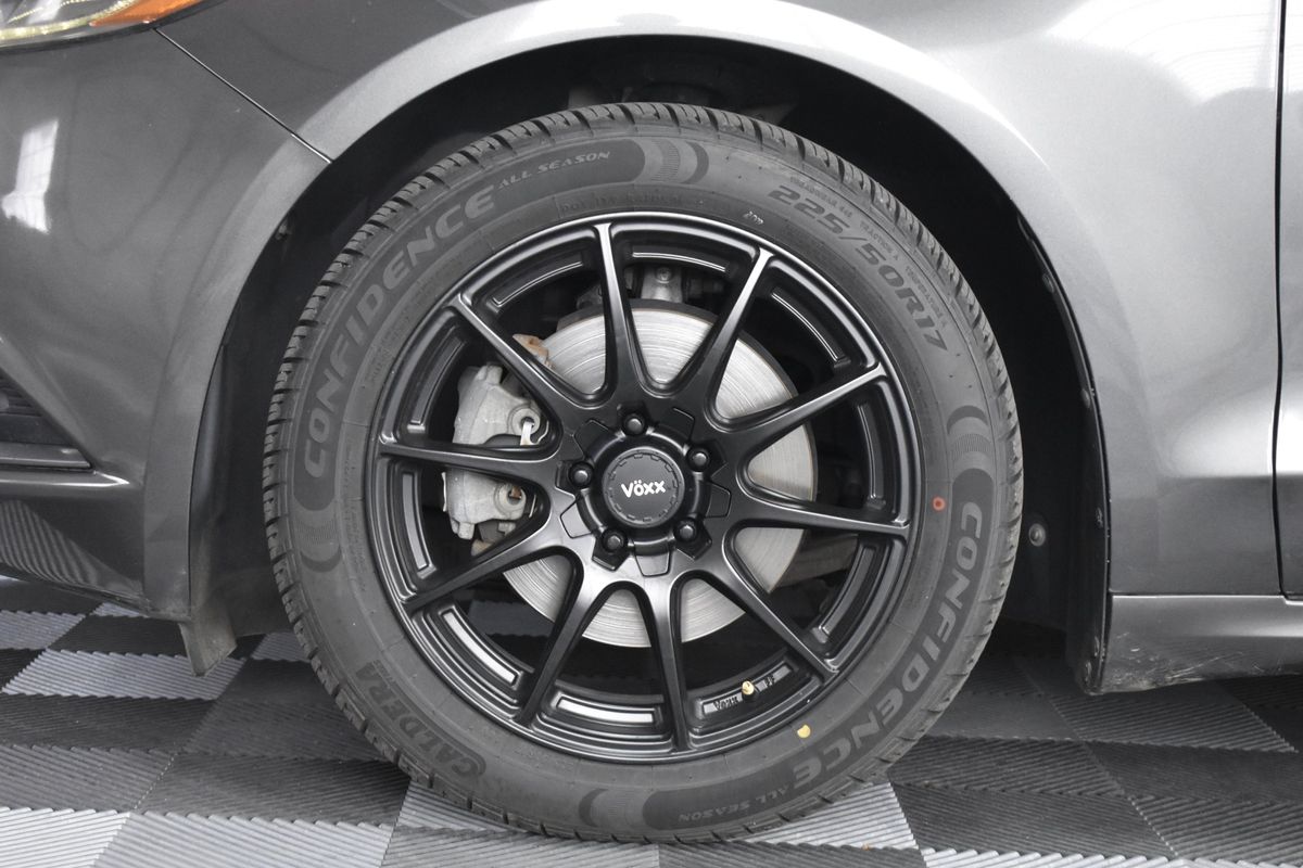 2017 Ford Fusion Hybrid SE