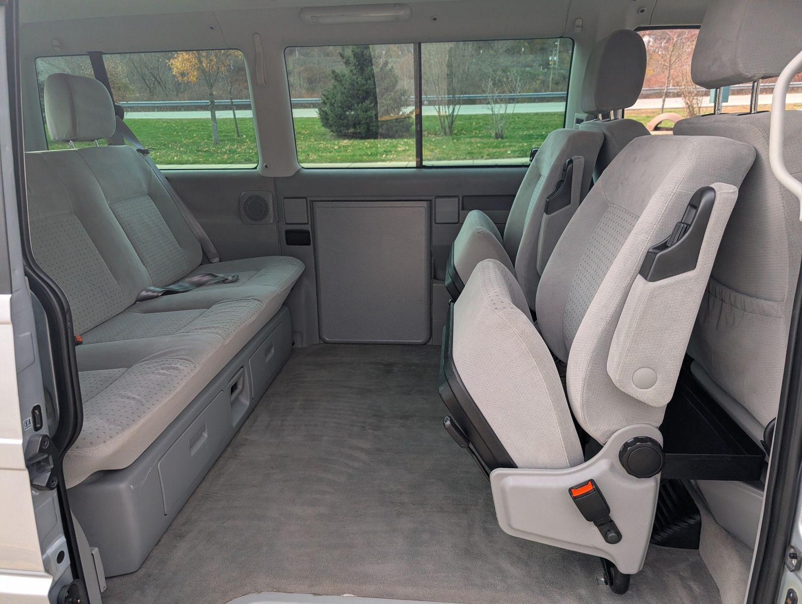 2003 Volkswagen EuroVan 146