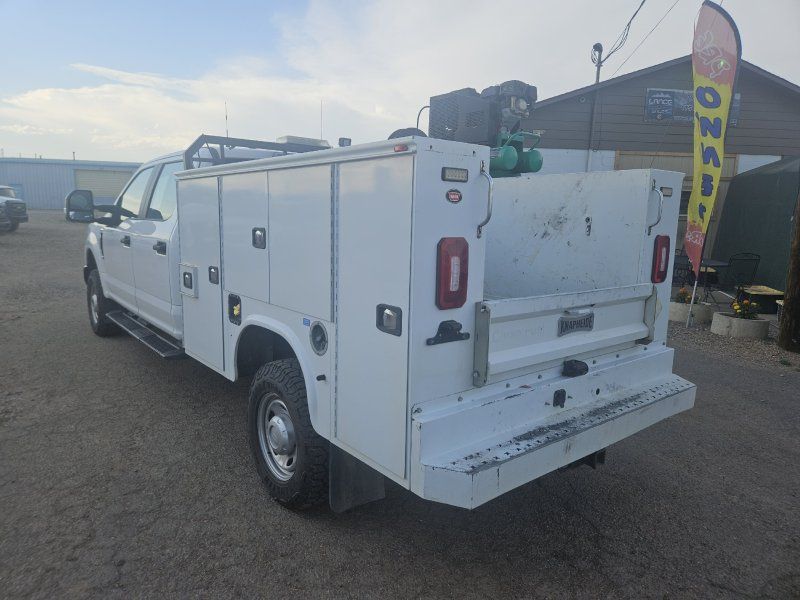 2018 Ford F-350 XL photo 3