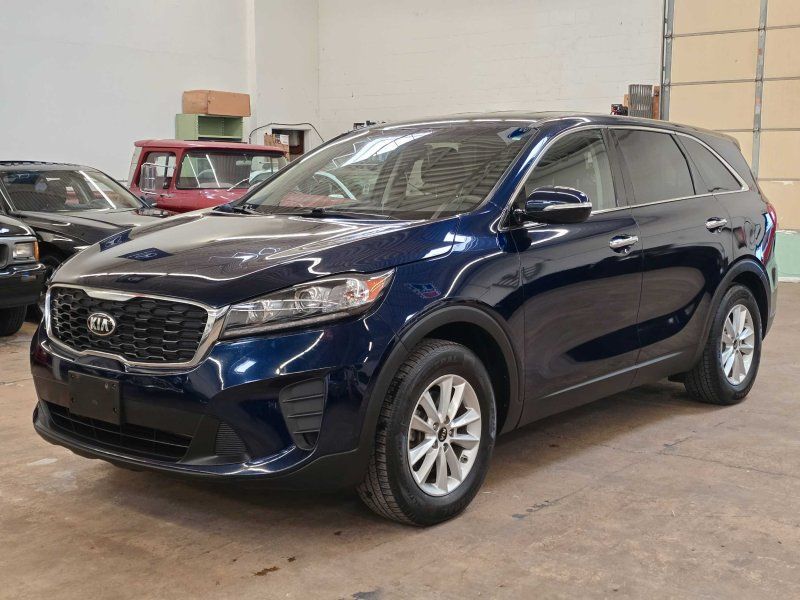 2020 Kia Sorento LX AT's photo