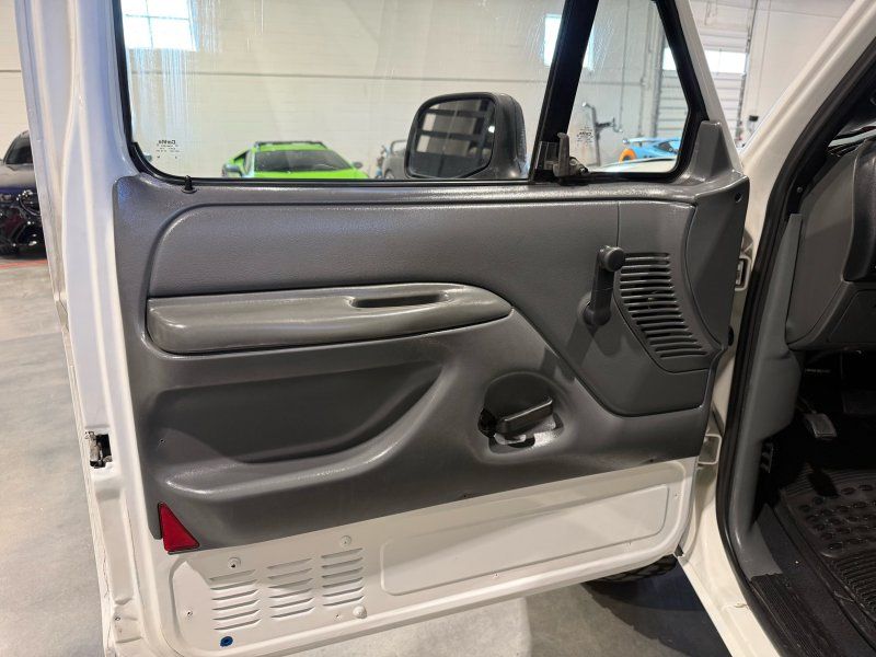 1992 Ford Bronco XLT, photo 9