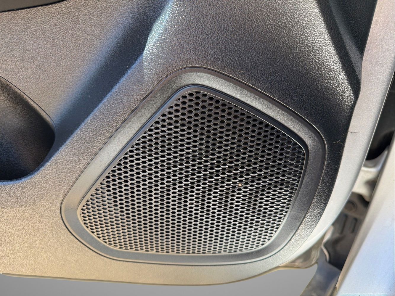 2024 Hyundai Venue SE - Photo 37