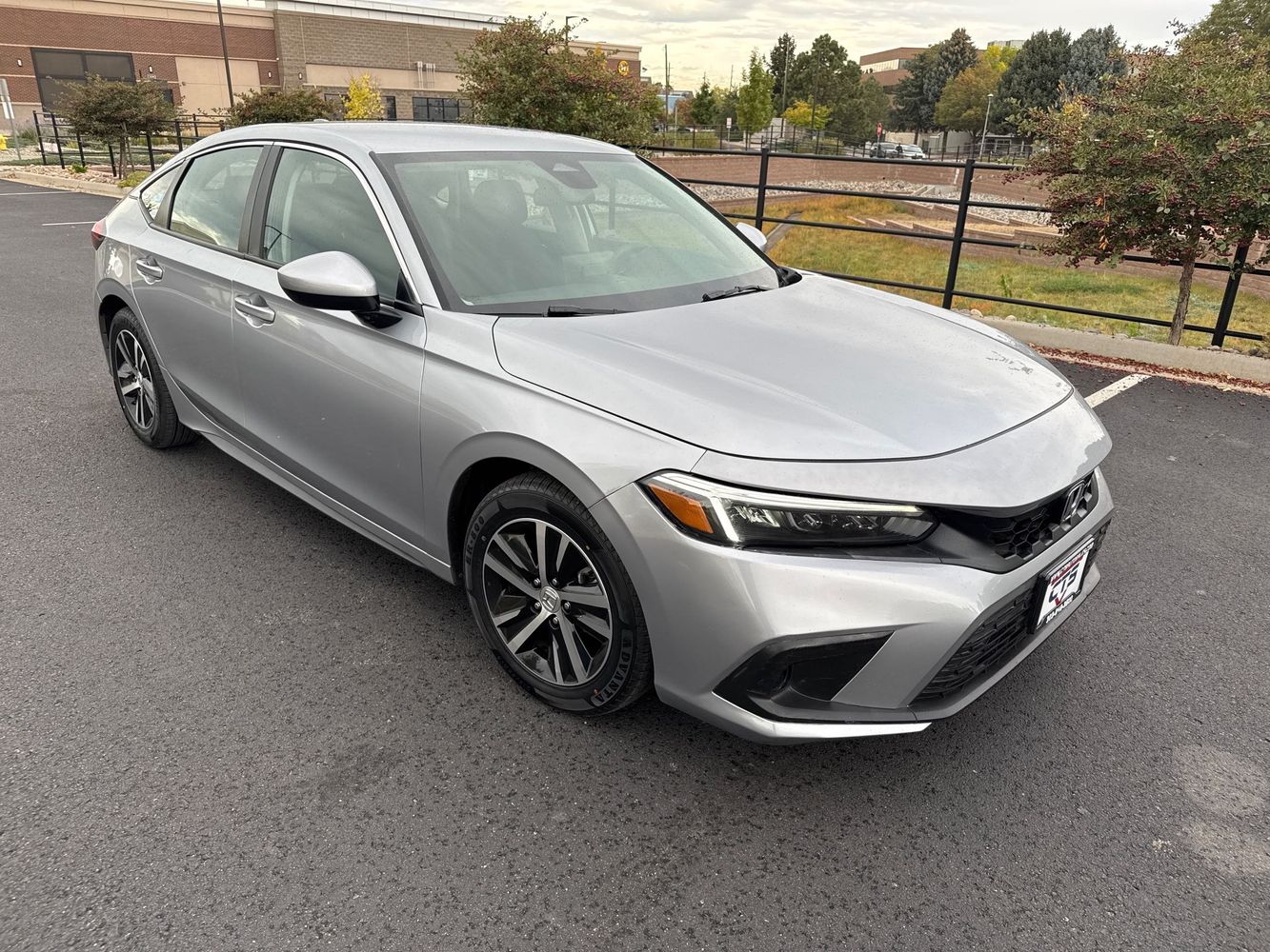 2024 Honda Civic Hatchback LX photo 4