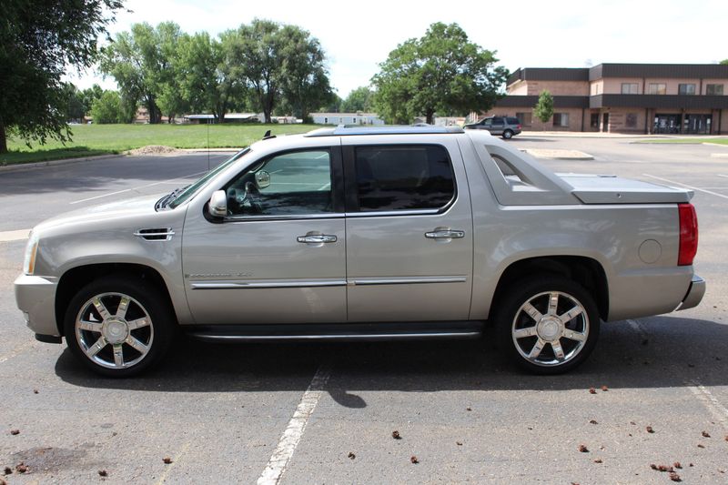 2007 Cadillac Escalade EXT | Victory Motors of Colorado