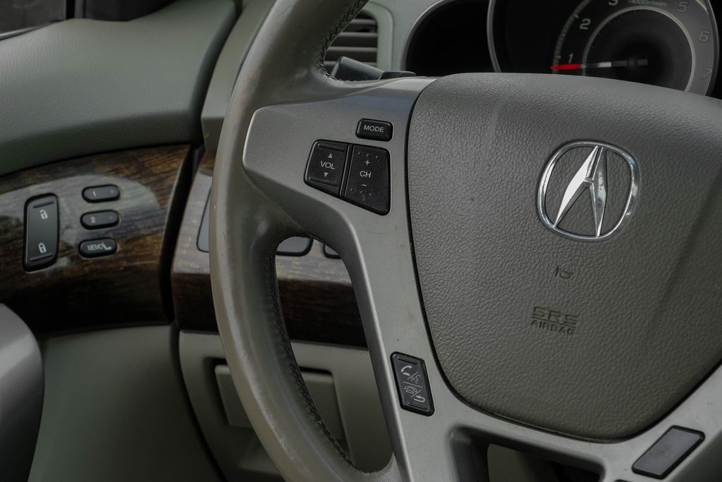 2011 Acura MDX Base photo 16