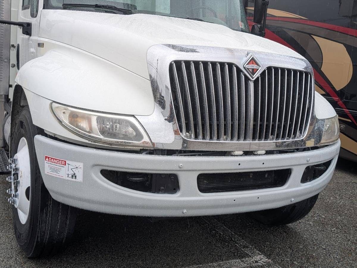 2011 International DuraStar 4300 9