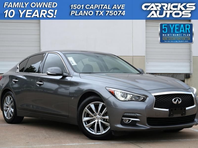 2015 INFINITI Q50 Premium's photo
